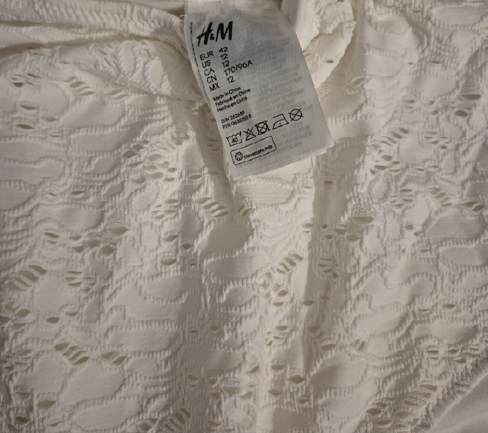 H&M Cream Lace Garment - Picture 2 of 3